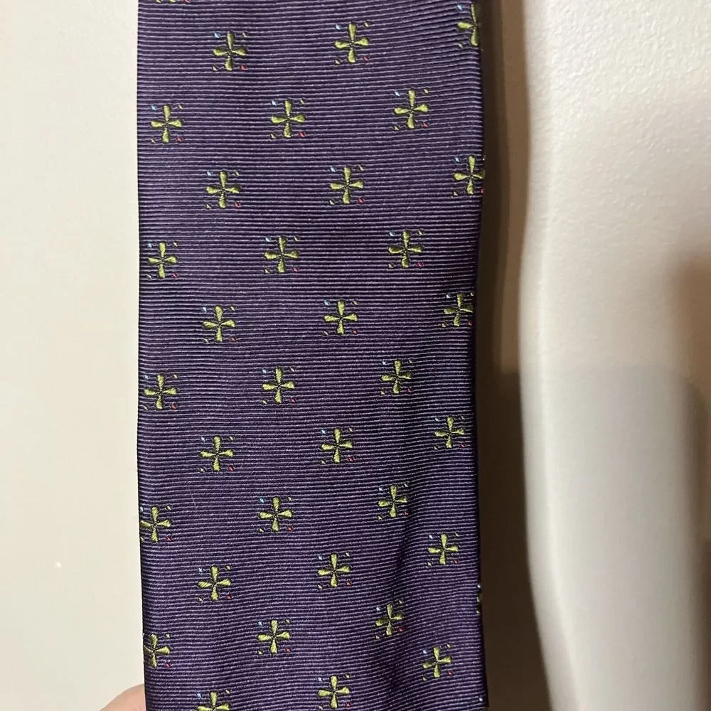 Barney's‎ New York 100% Silk Men's Tie Purple Plum Office Business